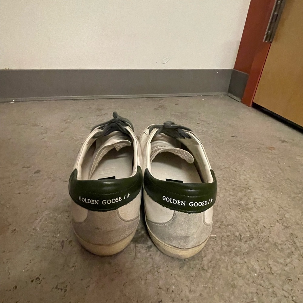 Golden Goose Super-Star with red suede star and green leather heel tab - Picture 3 of 8